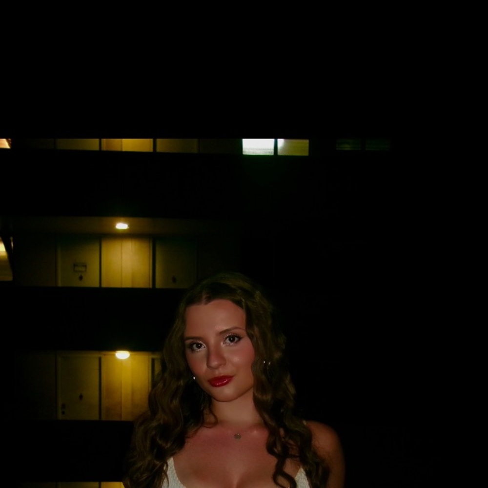 Meet your Posher, Eliana